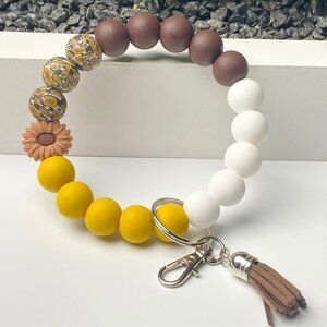 Sunflower Beaded Wristlet